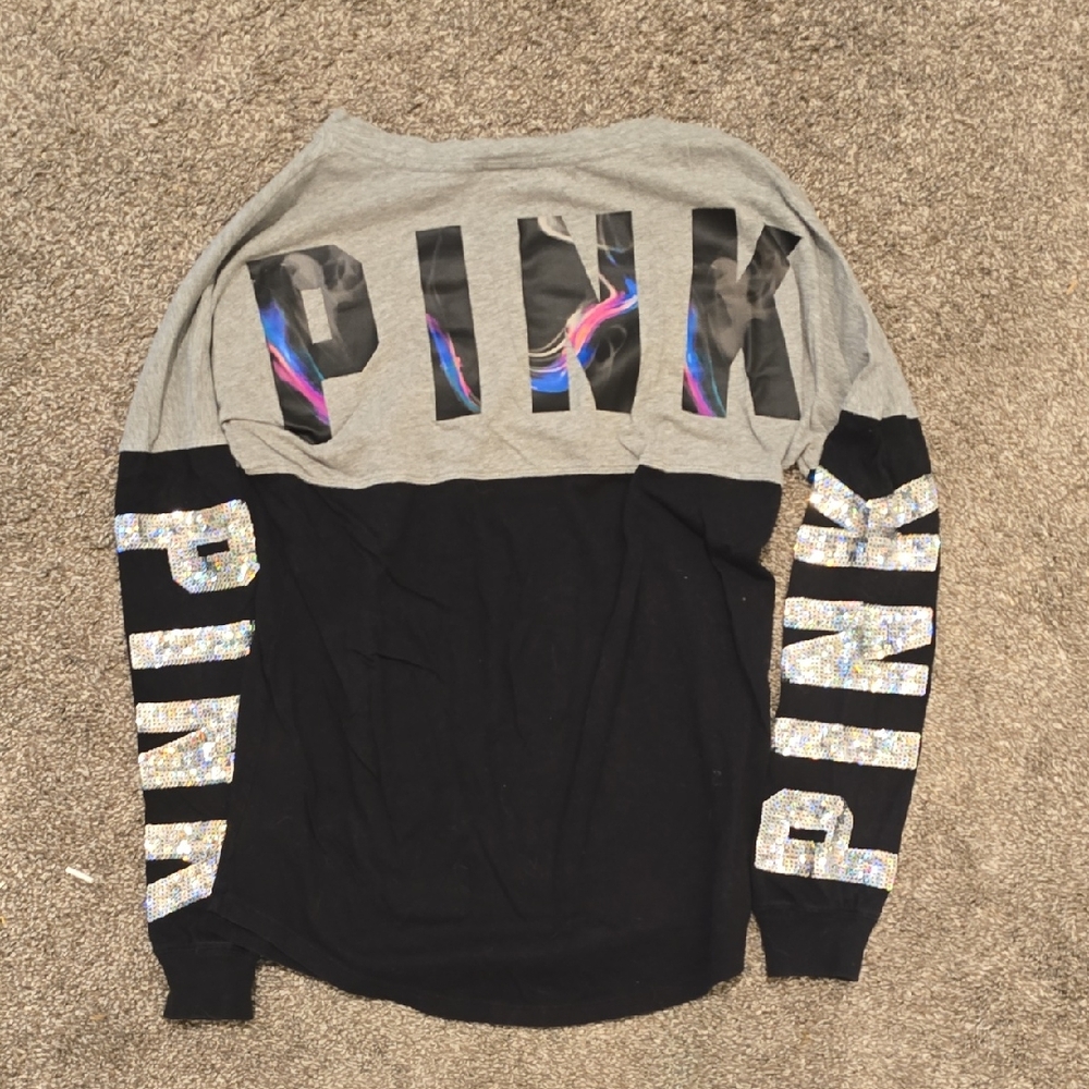 PINK Victoria's Secret Gray and Black Long Sleeve Top